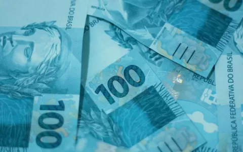 Governo decide antecipar pagamento de R$ 30 bilhões em precatórios