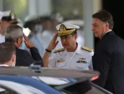 Comandante da Marinha colocou tropas à disposição de Bolsonaro, diz ex-chefe da Aeronáutica à PF
